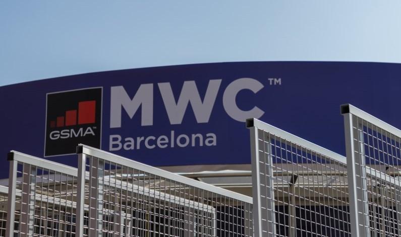 Noutăți din prima zi a MWC 2024: inele inteligente, laptopuri transparente, ceasuri inteligente și telefoane inovatoare