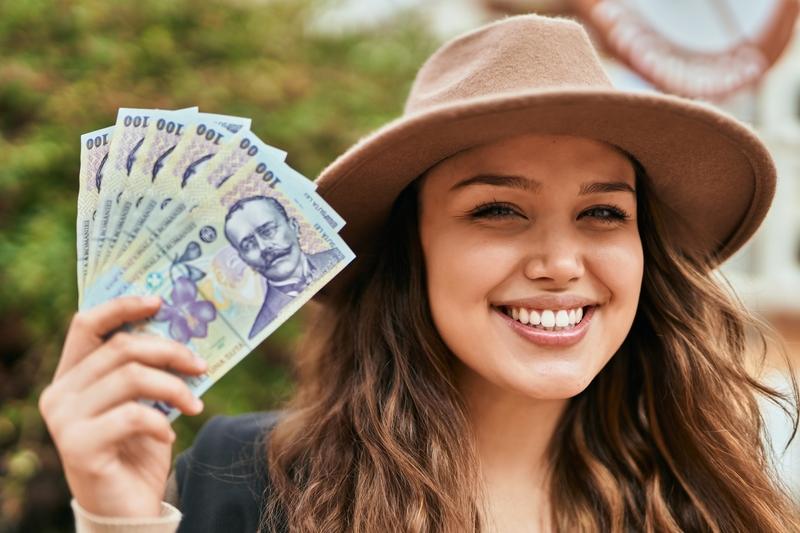 Sprijin financiar pentru femei antreprenor în 2024: Suma maximă de 200.000 lei prin programul Femeia Antreprenor