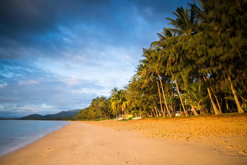 VIDEO: Plaja Palm Cove din Australia, votată cea mai spectaculoasă din lume, în ciuda crocodilor și cicloanelor tropicale