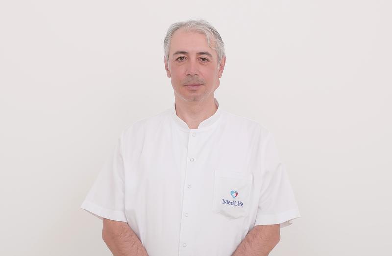 De la 10-15% șanse de succes prin fertilizare in vitro la nașterea unui bebeluș sănătos, la 42 de ani. Impactul testării genetice a embrionilor asupra a doi părinți