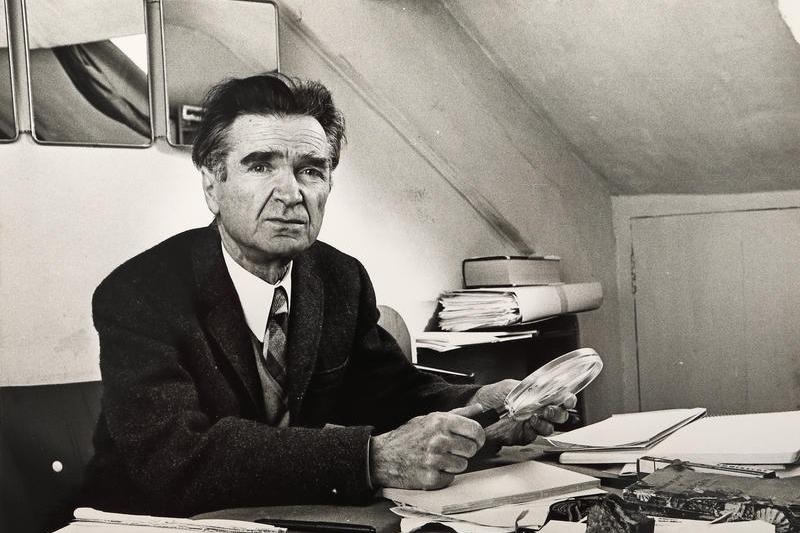 Artă tradițională din colecția filosofului Emil Cioran, disponibilă la licitație