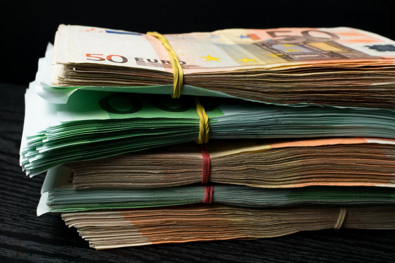 Perioada de înscriere pentru granturi de până la 300.000 EUR pentru microîntreprinderi în Dolj, Gorj, Olt, Vâlcea și Mehedinți