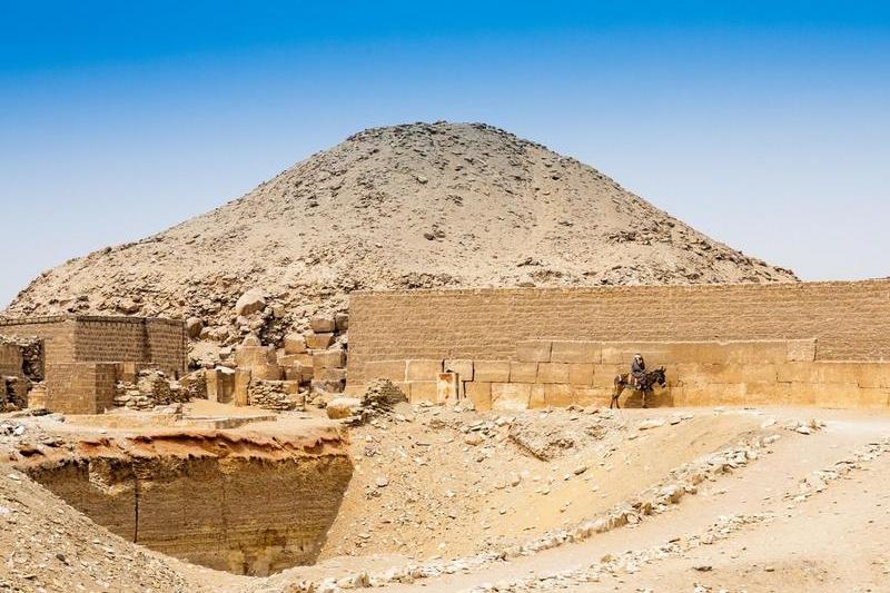 Descoperirea a două structuri subterane misterioase în apropierea piramidelor din Giza