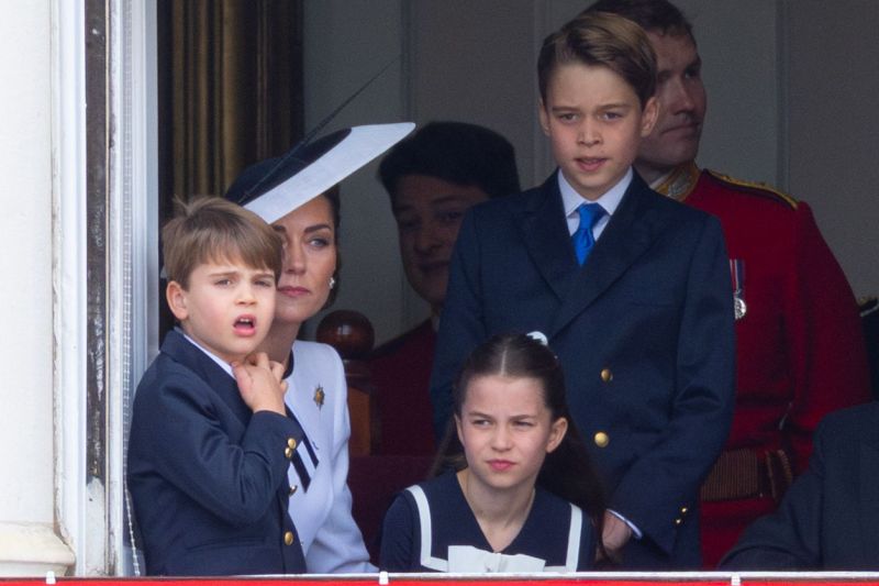 FOTO George, Charlotte și Louis transmit un mesaj pentru prinţul William, cu ocazia Zilei Tatălui