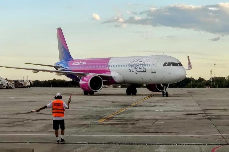 Wizz Air lansează rute noi din Bucureşti şi Cluj-Napoca: Destinaţii și programul zborurilor