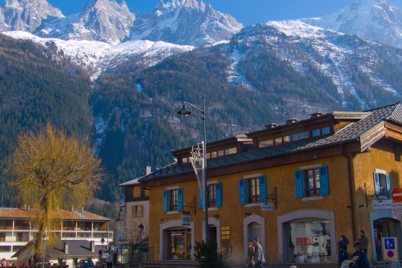 Valea Chamonix limitează închirierea locuințelor pentru turiști, o măsură controversată