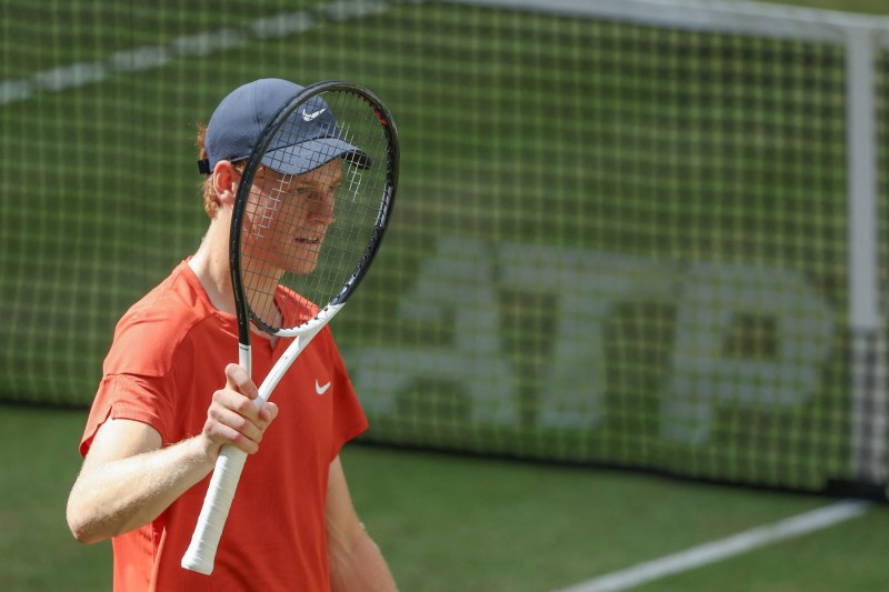 Jannik Sinner se retrage de la Jocurile Olimpice – Motivația din spatele deciziei liderului ATP