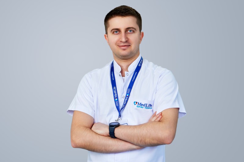 #medicibuni – Dr. Ion Vasian, urolog MedLife: „Un singur contact sexual neprotejat poate duce la contractarea unei infecții cu transmitere sexuală“