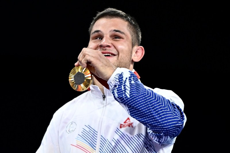 România câștigă medalia de aur la Jocurile Paralimpice de la Paris: Alexandru Bologa, campion paralimpic la judo