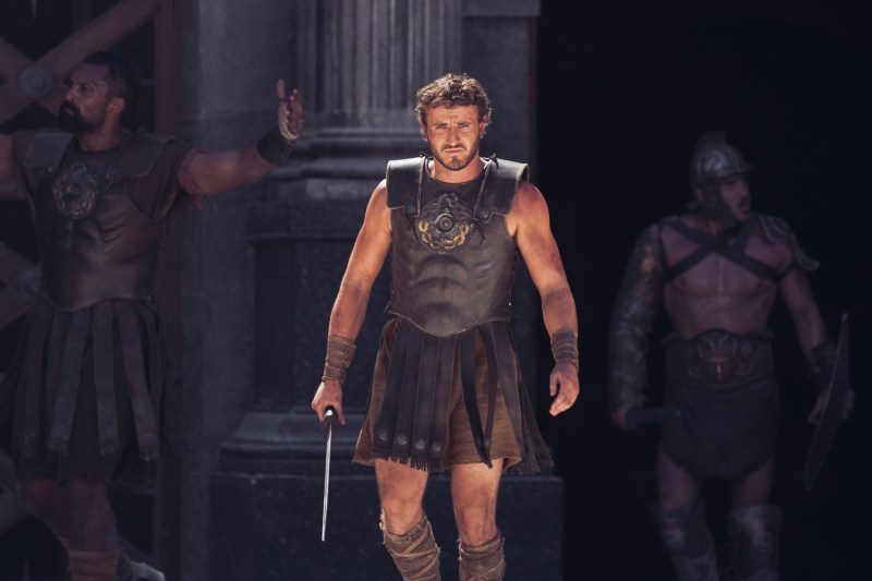 Paul Mescal, protagonistul din filmul „Gladiatorul II”, mărturisește cum o reclamă la cârnați l-a ajutat să rămână cu picioarele pe pământ – VIDEO