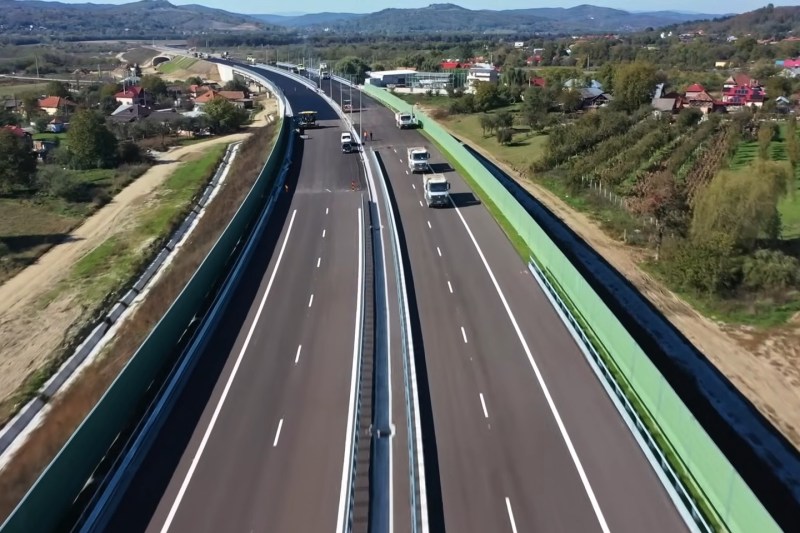 VIDEO: Informații descurajatoare de pe Autostrada Sibiu – Pitești: „Nu ne așteptăm la inaugurări în acest an”