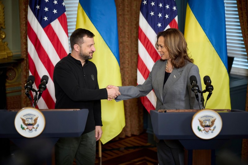 LIVE Alegeri SUA 2024. „Kamala Harris este responsabilă pentru escaladarea conflictului din Ucraina. Rusia s-a simțit amenințată” – corespondență din tabăra republicană