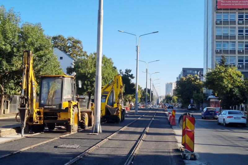 Nicușor Dan a efectuat o inspecție la șantierul liniei 5: Finalizarea lucrărilor se preconizează pentru decembrie, însă tramvaiele vor circula abia în februarie