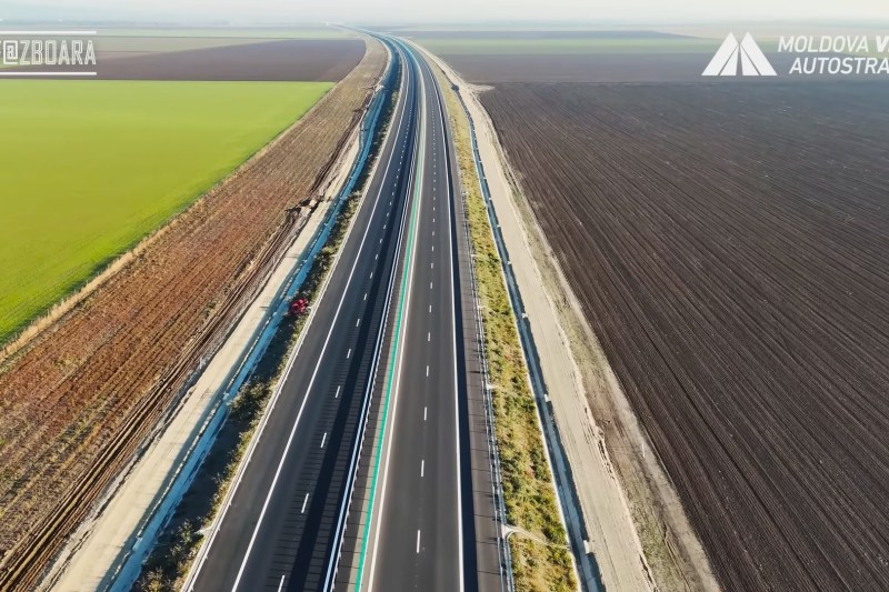 VIDEO Circulația pe un nou tronson din Autostrada Moldovei se deschide. Proiectul finalizat mai devreme decât era planificat