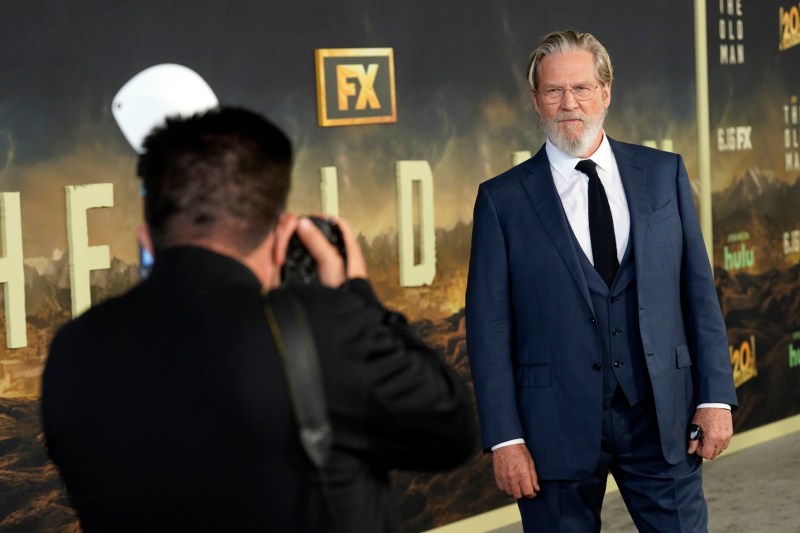 Serialul în care Jeff Bridges și-a pus sănătatea în pericol a fost anulat după sezonul recent încheiat