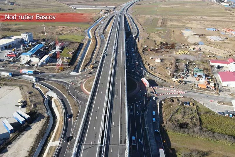 VIDEO: Deschiderea circulației pe o nouă autostradă: Imagini din dronă ale tronsonului înainte de inaugurare