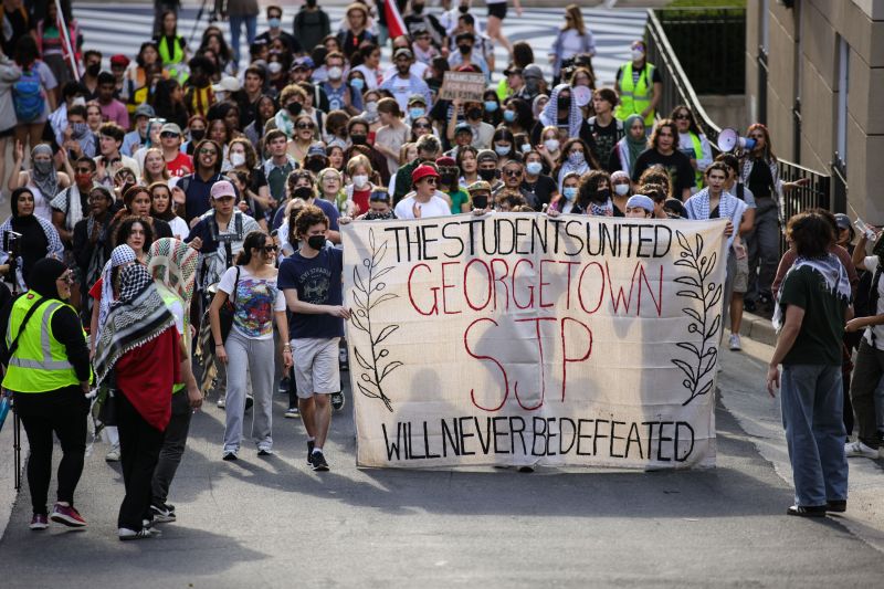 Donald Trump propune revocarea vizelor studenților străini implicați în protestele pro-Palestina