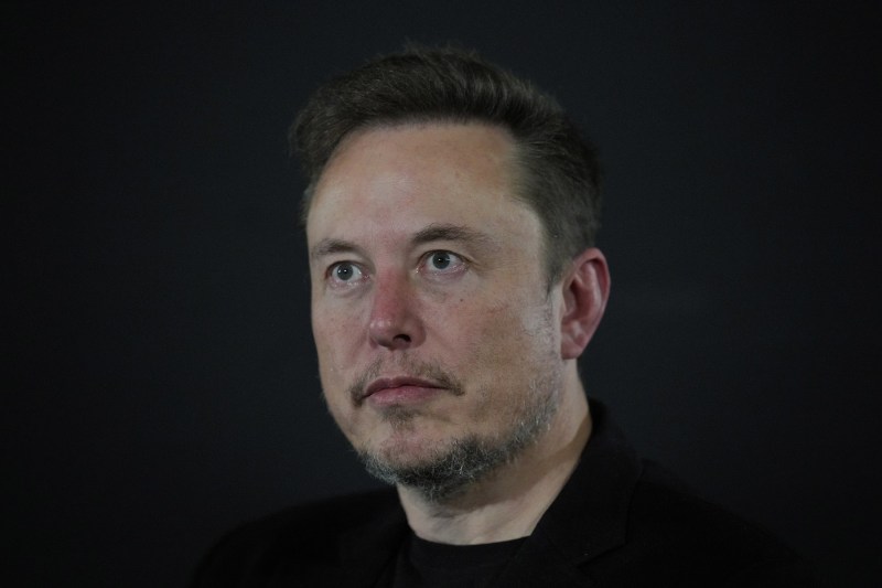 Elon Musk, acuzat de fraudă în achiziția Twitter de către SEC