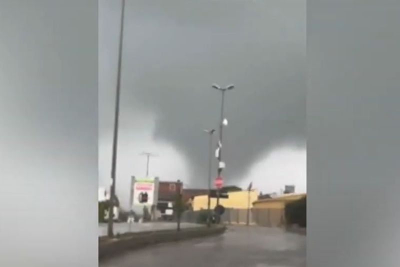 VIDEO Tornadă devastatoare în Sicilia, Italia