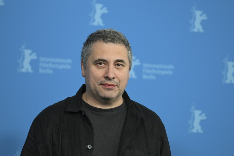 Radu Jude vizează al doilea premiu Urs de Aur cu filmul „Kontinental ’25”