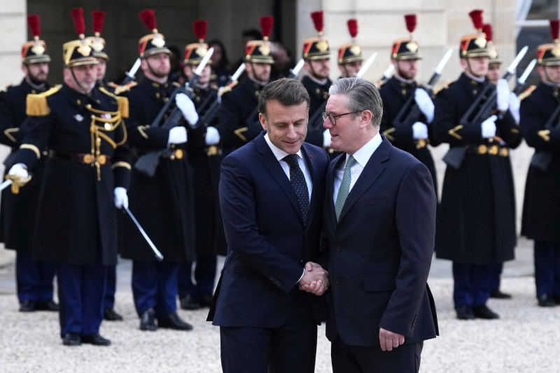 Vizită importantă la Washington: Emmanuel Macron și Keir Starmer se întâlnesc săptămâna viitoare