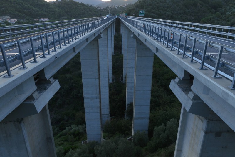 Autostrada „Unirii” A8: UMB va construi cel mai lung lot montan pentru 1,2 miliarde de euro. Data finalizării