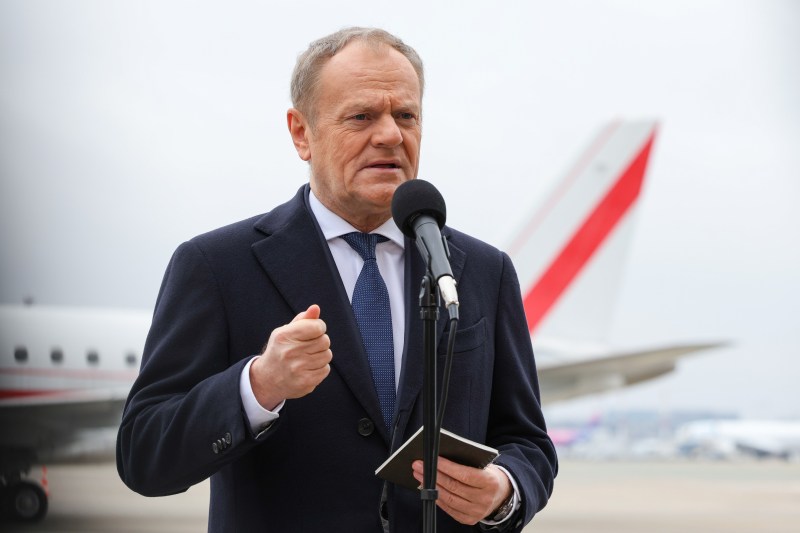 Donald Tusk: Consolidarea flancului estic al NATO este esențială / Comentarii despre soluționarea dilemei SUA cu privire la Ucraina