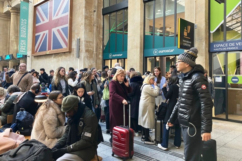 Perturbări majore în transportul din Paris. Gara Gare du Nord, cea mai ocupată din Europa, paralizată din cauza unei bombe neexplodate.