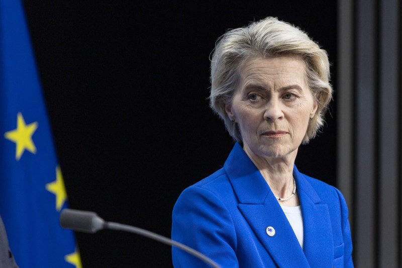 Strategia de reînarmare a Europei: Ursula von der Leyen propune un plan masiv de cheltuieli pentru apărarea Uniunii Europene, evidențiind vremuri periculoase