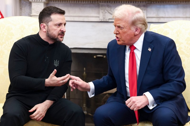 Zelenski și Trump: Impactul Scandalului de la Casa Albă în Piața Victoriei, la Mitingul AUR