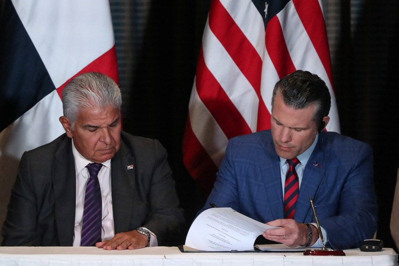 Acord între Panama și SUA pentru desfășurarea trupelor americane în apropierea canalului