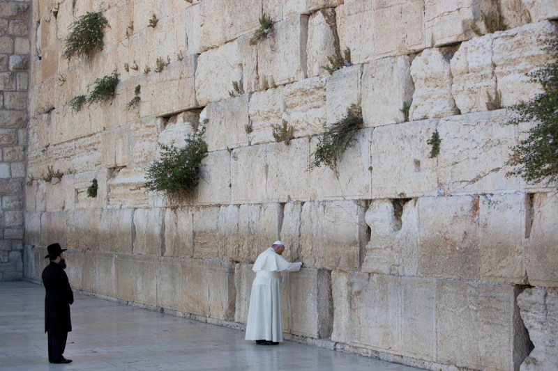 Israel va fi reprezentat de ambasador la funerariile papei. Cum s-au deteriorat relațiile cu Vaticanul