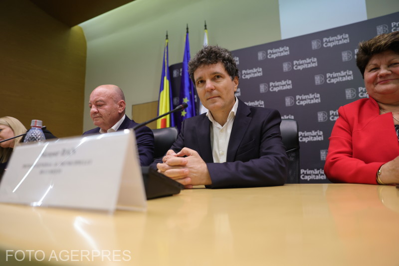 Nicușor Dan declară că membri ai unui partid aflat la guvernare l-au informat despre un atac în campania electorală