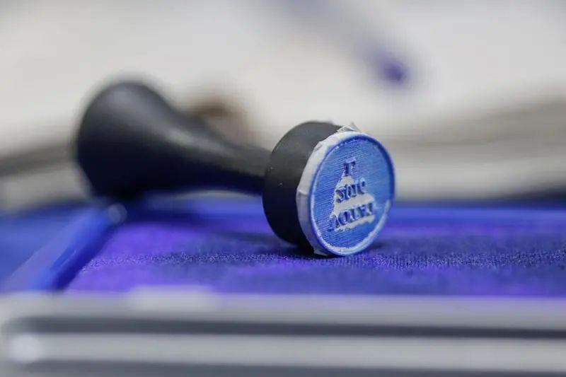 Alegeri prezidențiale 2025: Românii din afaceri vor putea vota începând de joi, la ora 22:00, conform orei României / Programul secțiilor de votare din diaspora