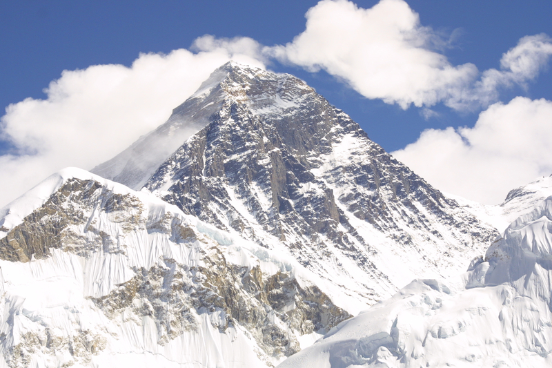 Alpinistul ucrainean eliberat după recordul de ascensiune pe Everest