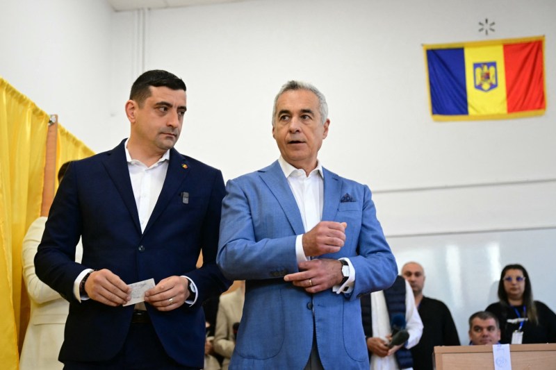 Analiză: Care este numărul de parlamentari necesar unui viitor președinte George Simion pentru a obține o majoritate guvernamentală și a-l numi pe Călin Georgescu în funcția de premier. „Marcel Ciolacu a facilitat intrarea lui Simion în această luptă.”