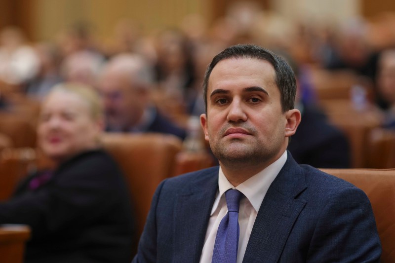 Atac al șefului Camerei Deputaților, Ciprian Șerban, la adresa lui Ilie Bolojan după criticile privind conferința post-alegeri a lui George Simion la Parlament