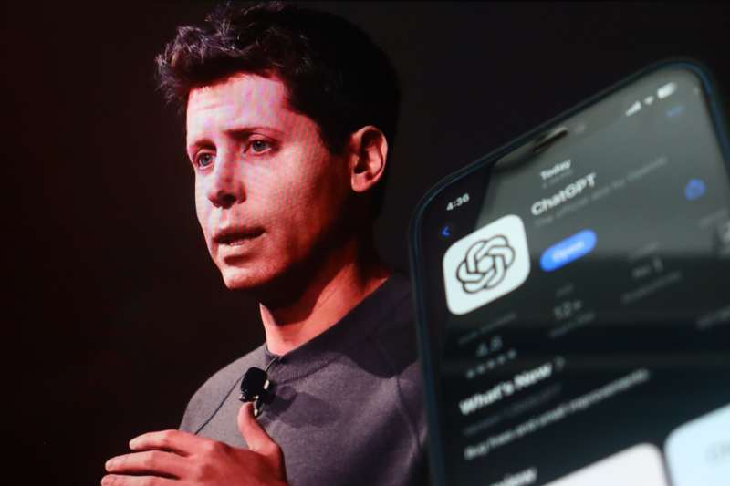 ChatGPT poate estima vârsta utilizatorului prin comportamentul acestuia, afirmă CEO-ul OpenAI
