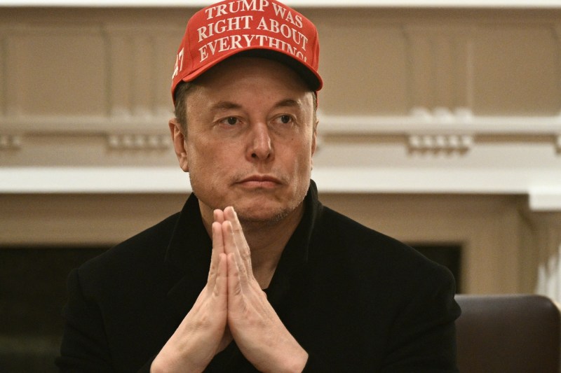 Comitetul politic al lui Elon Musk, acționat în judecată pentru neplata promisiunilor făcute alegătorilor pro-Trump