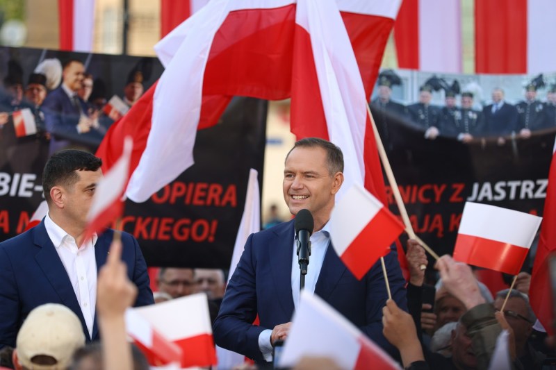Corespondență din Varșovia. „Scenariul românesc” – temerile ambelor tabere în campania electorală poloneză