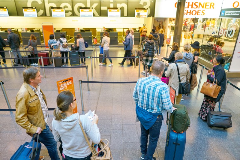 Crește numărul celor care reușesc să îmbarce în avioane fără bilet: Amsterdam și Barcelona printre destinații / Modalități de a reuși