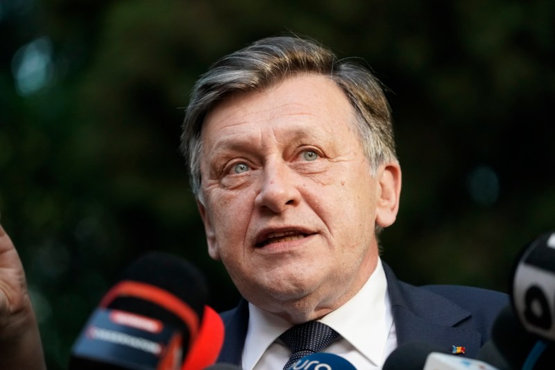 Crin Antonescu: „Regret eșecul în aritmetica politică” după alegeri