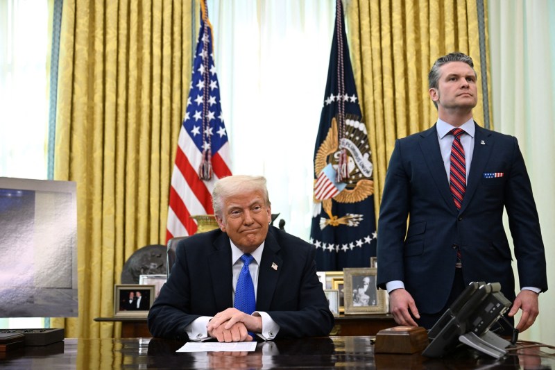 Cum reușesc exportatorii chinezi să evite tarifele impuse de administrația Trump: utilizarea țărilor terțe pentru a masca originea mărfurilor