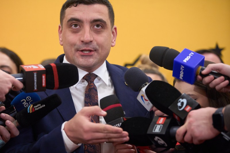 „Cunoașteți-l pe George Simion: de la agitator marginal la potențialul cel mai influent om din România” – analiza internațională asupra liderului AUR