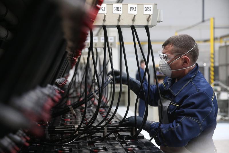 Decizia Sinteza Oradea de a renunța la colaborarea cu Lockheed Martin pentru fabrica de baterii. Reacția Ministerului Energiei
