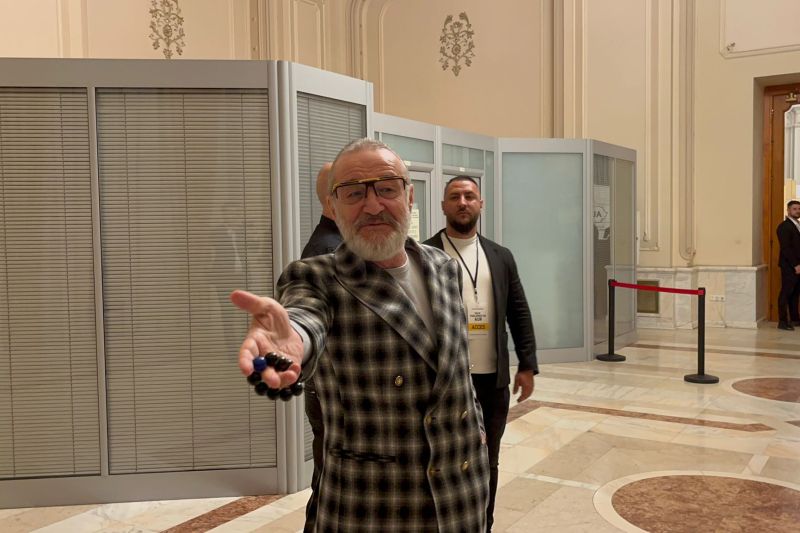 Declarația lui Gigi Becali privind absența lui George Simion la consultările cu Nicușor Dan: „El suferă din punct de vedere emoțional”