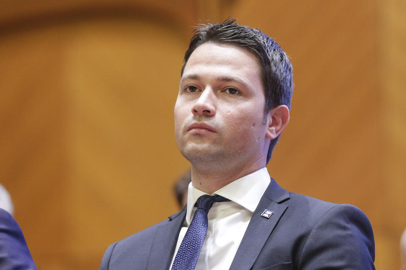 Declarații ale unui lider PNL: Ciolacu reprezintă o piedică pentru Antonescu. Coaliția guvernamentală nu mai beneficiază de un sprijin solid în teritoriu.