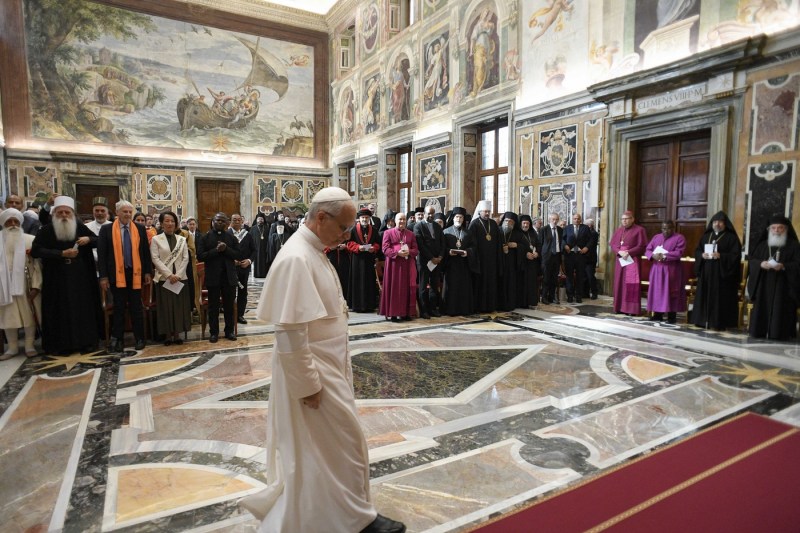 Discuții între Putin și Zelenski la Vatican: O inițiativă sprijinită de liderii europeni