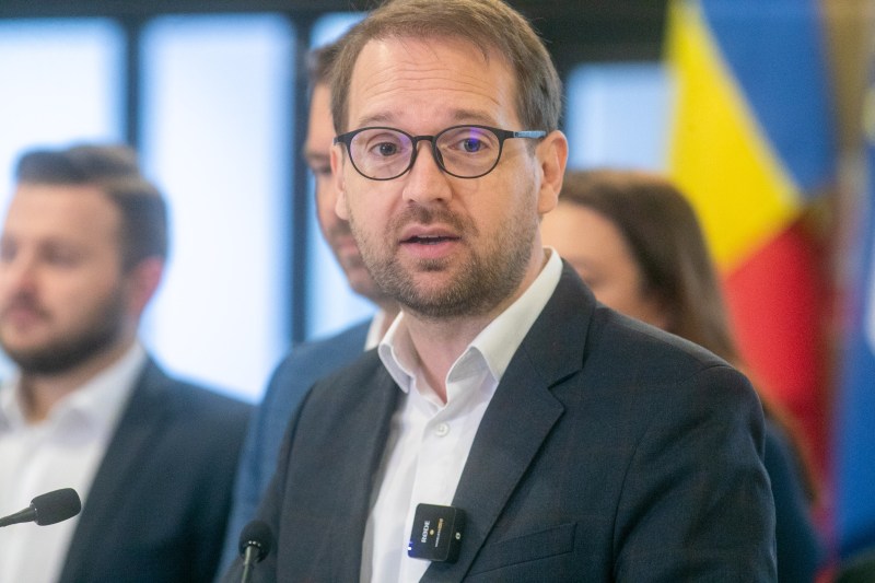 Dominic Fritz, declarații critice la adresa Elenei Lasconi în scandalul fotografiilor publicate: „A fost de multe ori protagonista mârlăniei și bizareriei”