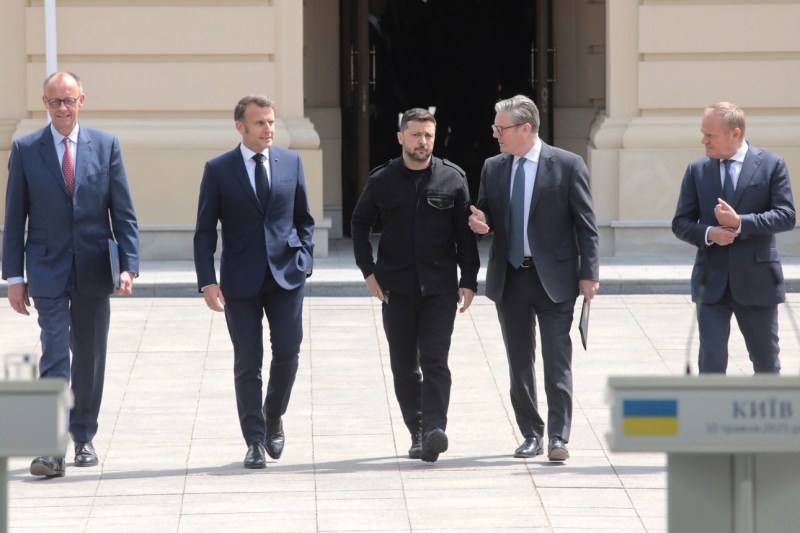 Donald Trump a fost contactat de Macron înainte de ora 7 dimineața. Detalii despre discuțiile cu liderii europeni la Kiev